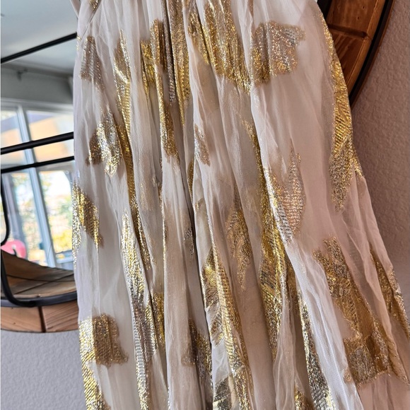 Pinnacle by Shruti Sancheti Halter Swing Mini Dress - Picture 3 of 4